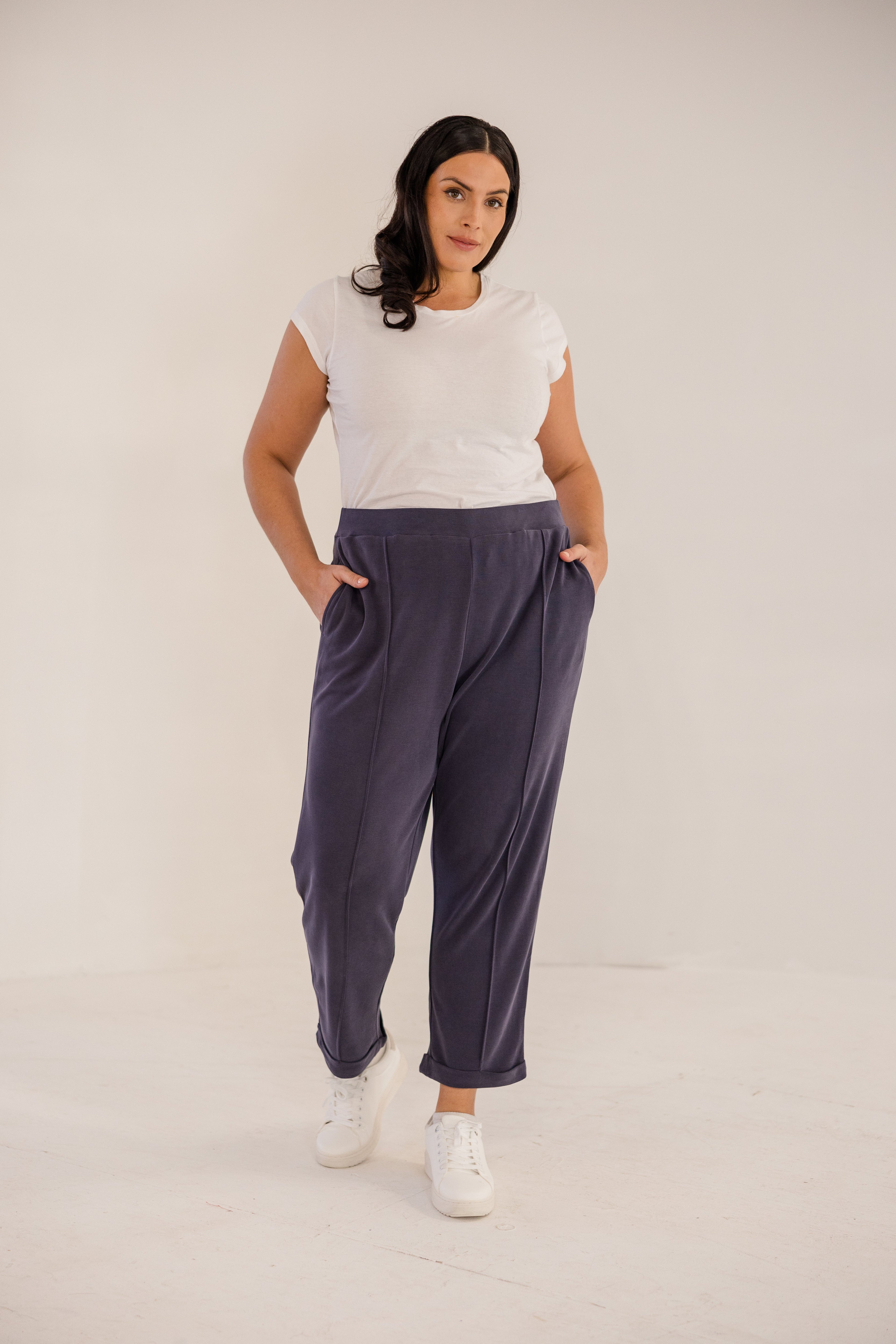Chloe Pintuck Taper Pant, Ink Navy