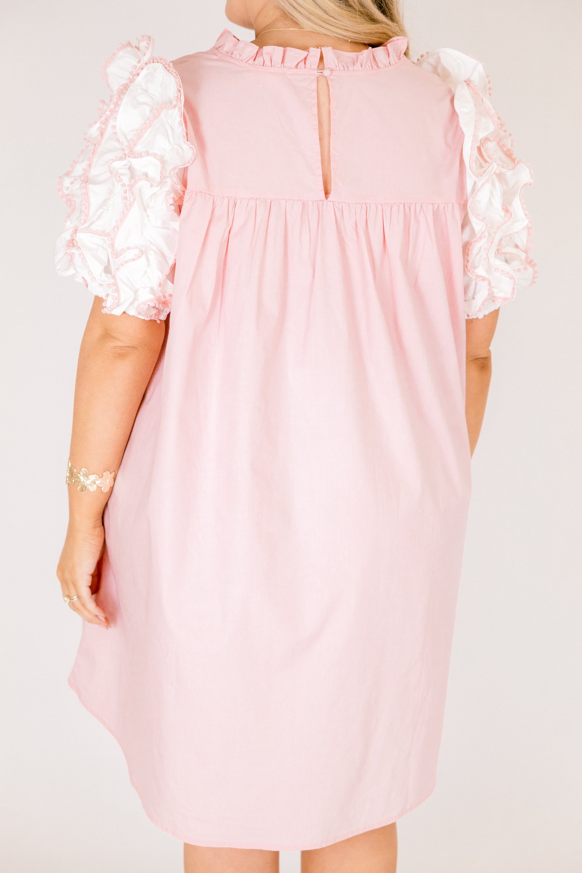 Between Me And You Dress, Pink