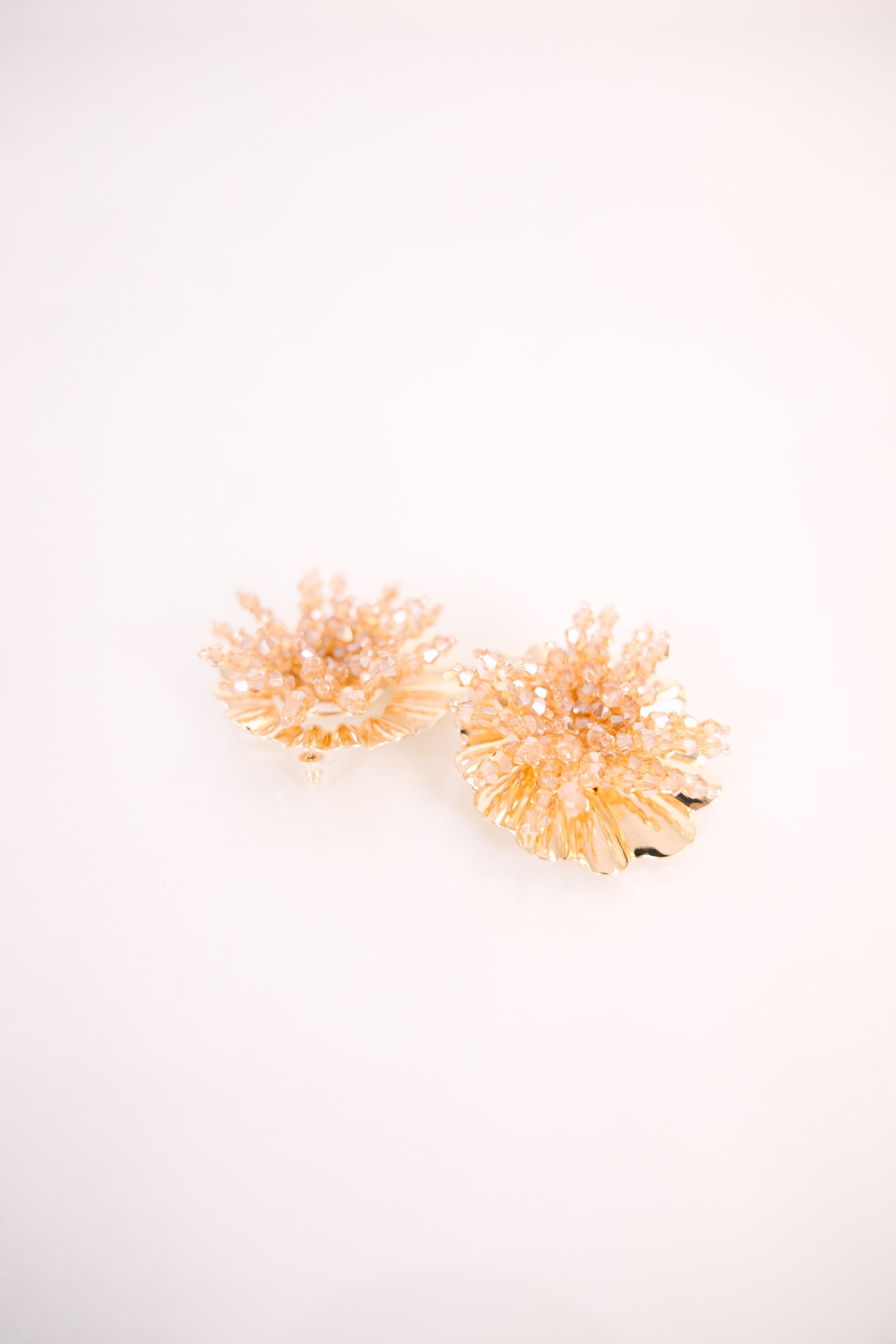 Coming Up Roses Earrings, Gold