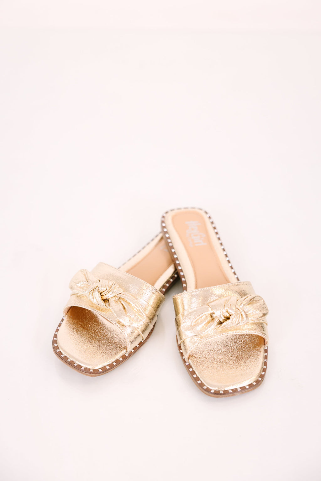 Corky's: Awaiting The Weekend Sandals, Gold