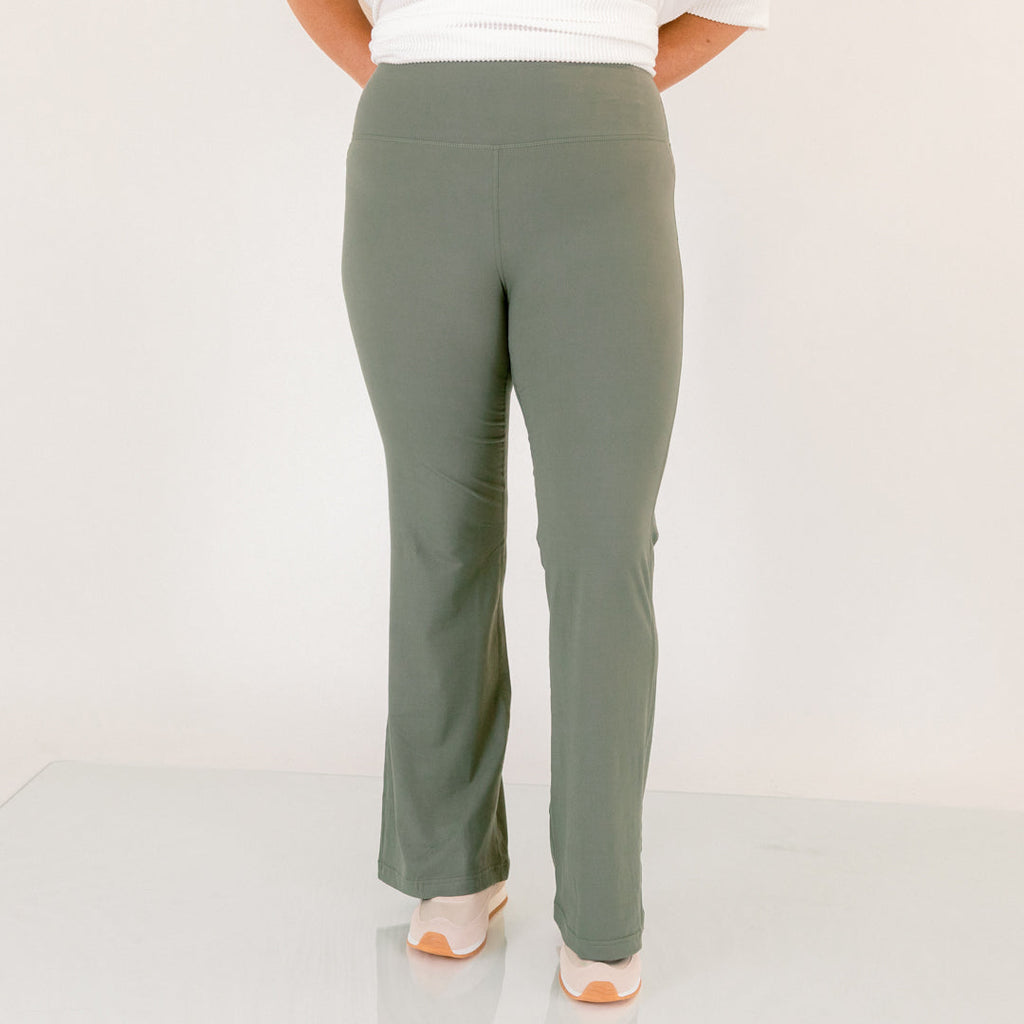 Fast And Flirty Leggings, Gray Sage