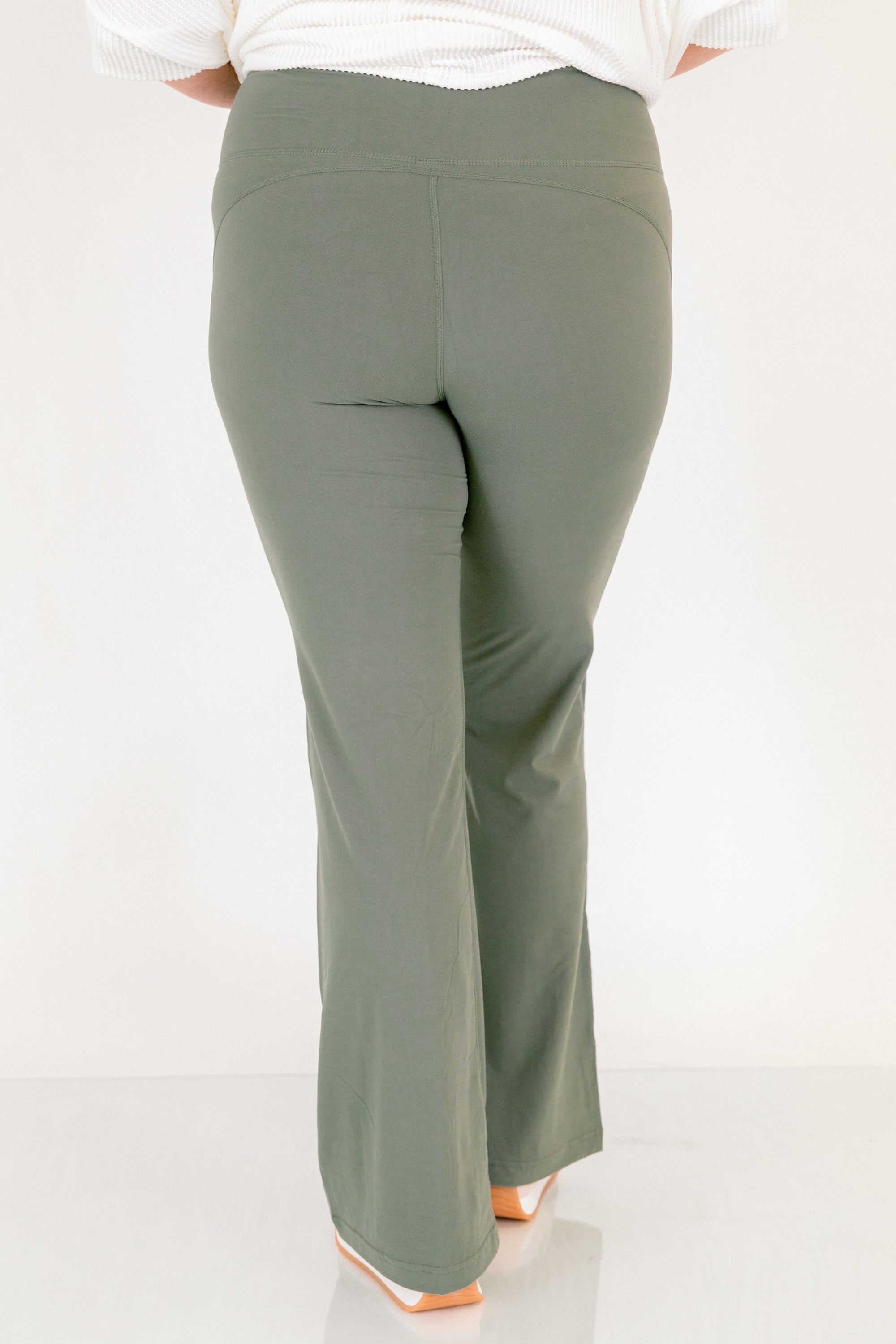 Fast And Flirty Leggings, Gray Sage