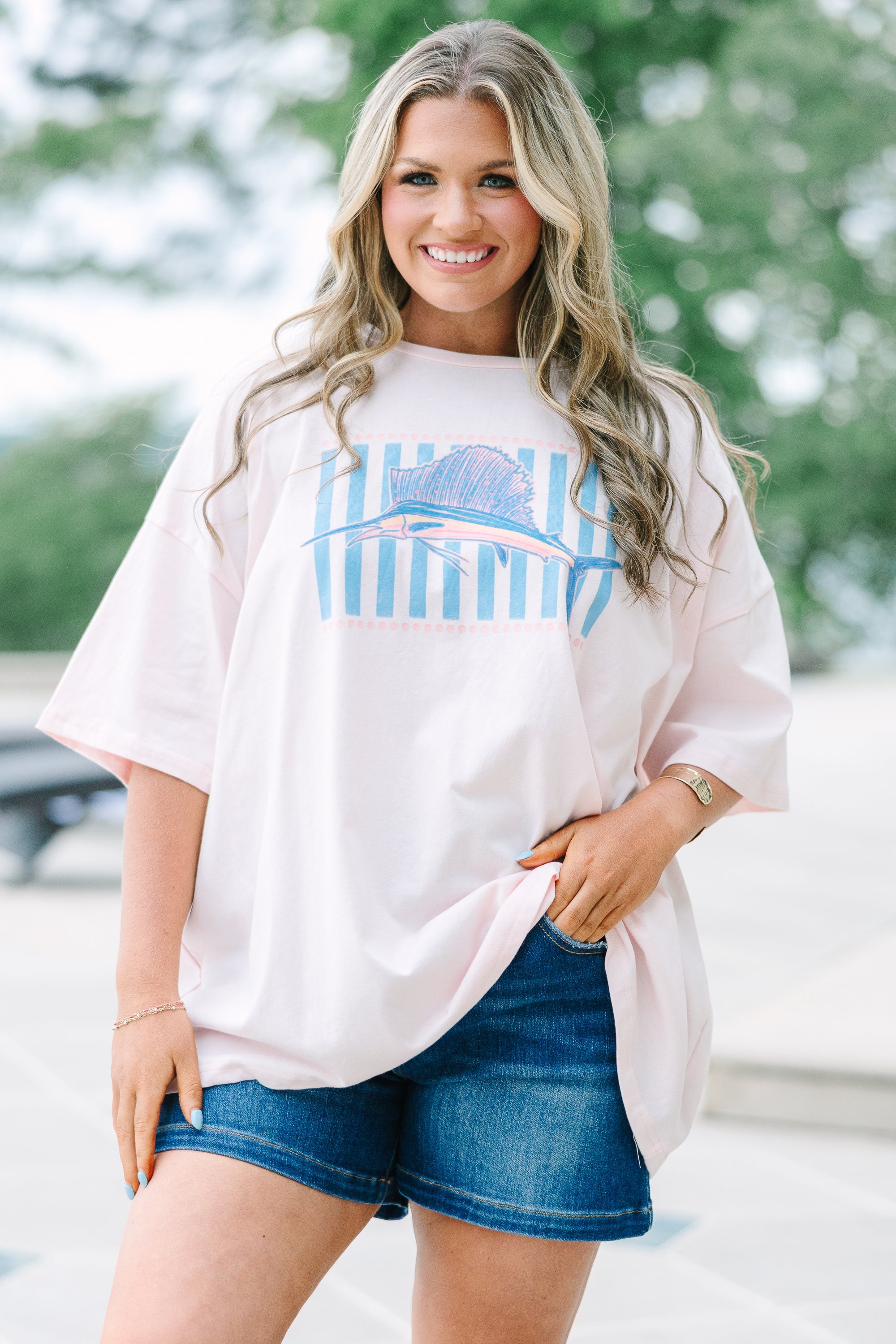 Fishin' Around Boyfriend Tee, Cream Pink