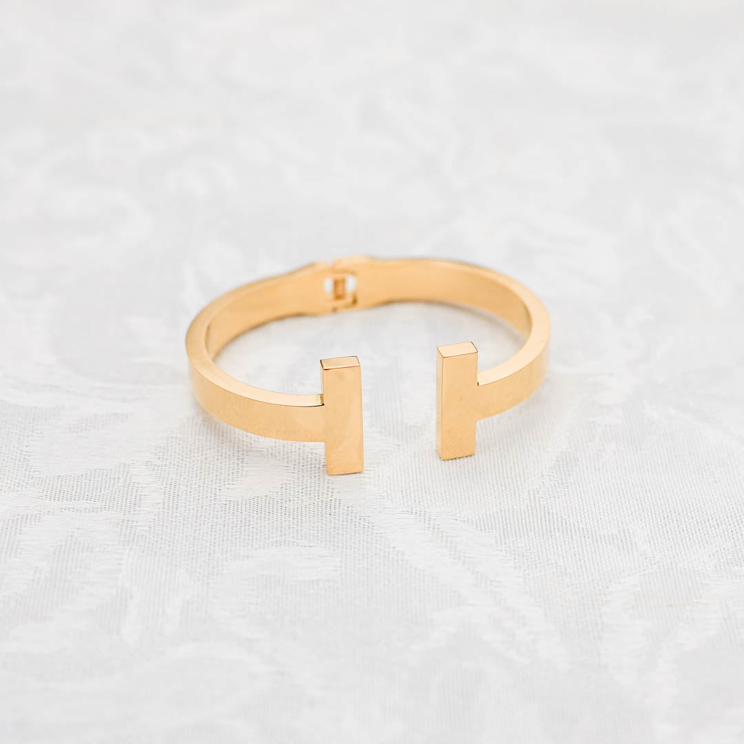 Golden Glory Cuff Bracelet, Gold