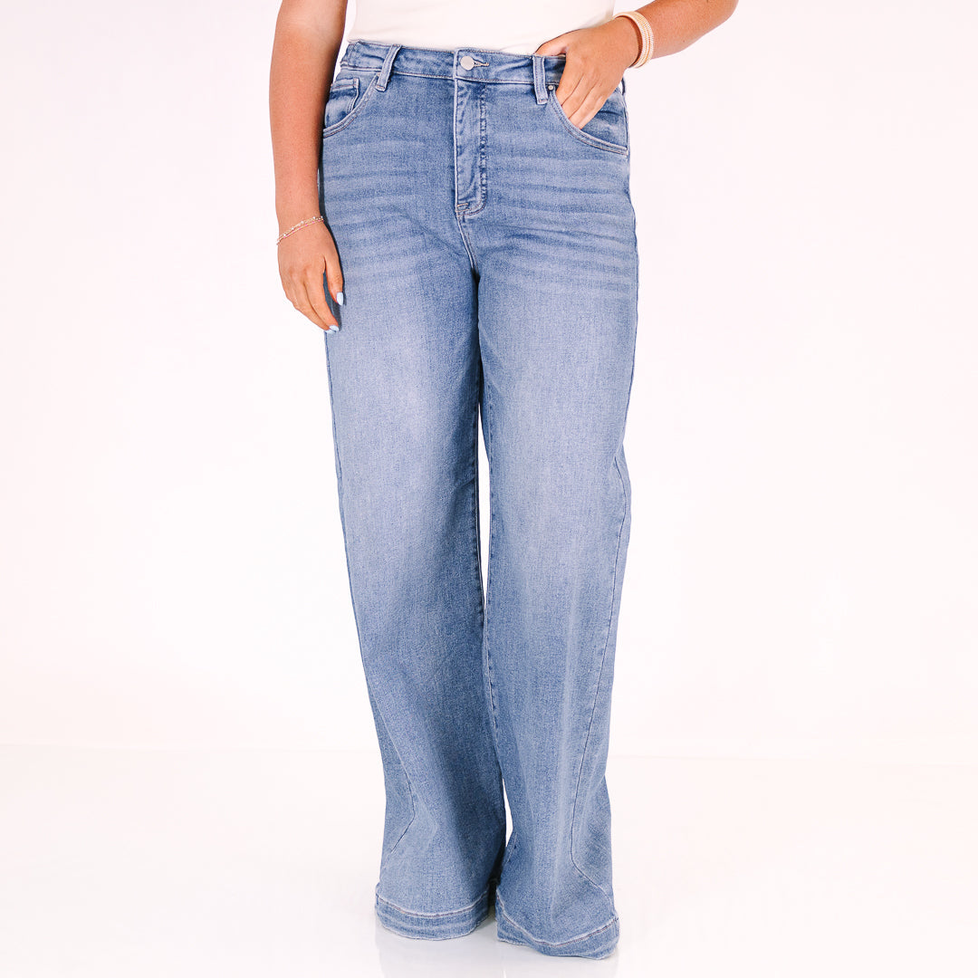 Guide The Way Jeans, Medium Wash