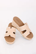 In A Daydream Wedges, Nude