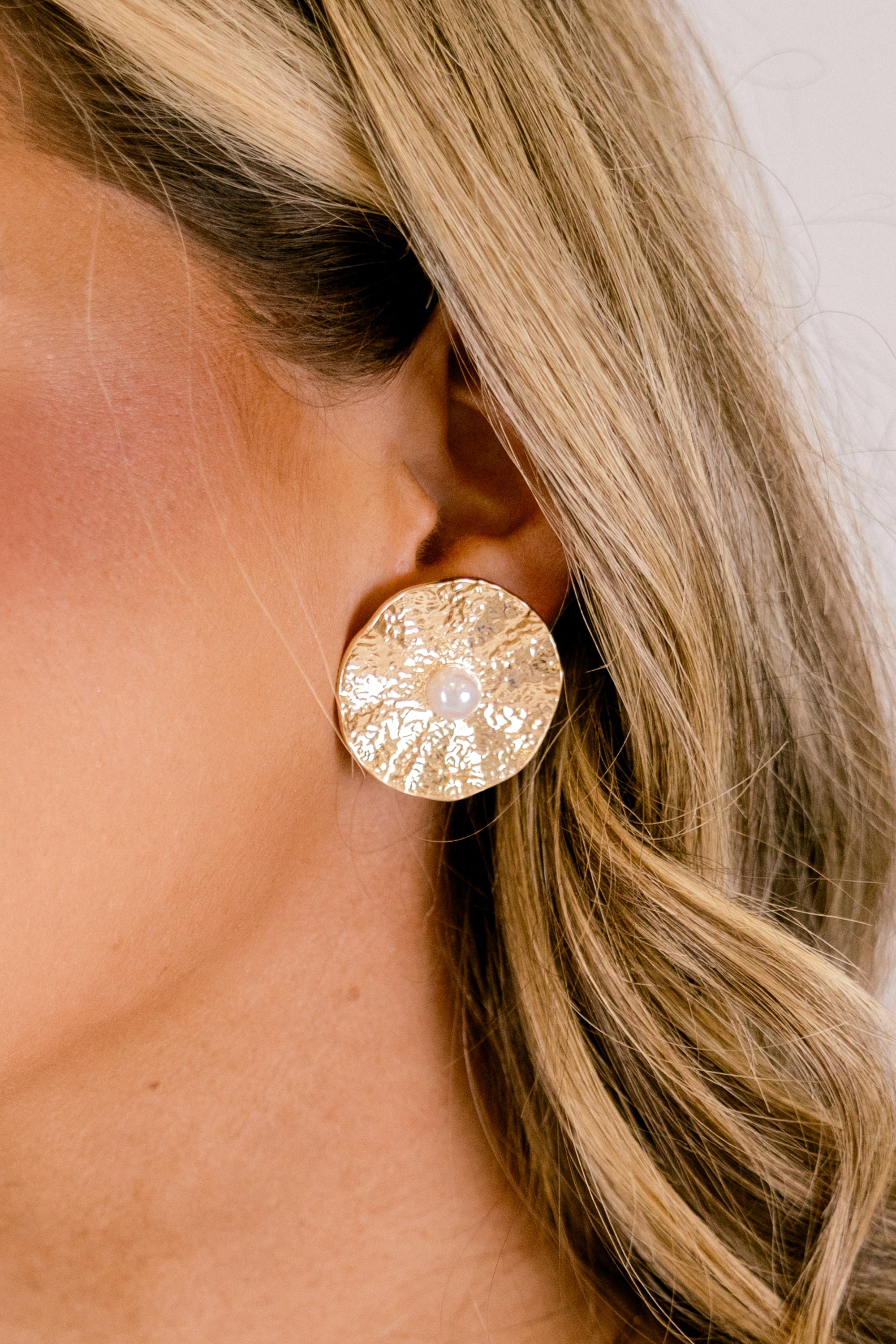Island Bloom Earrings, Gold