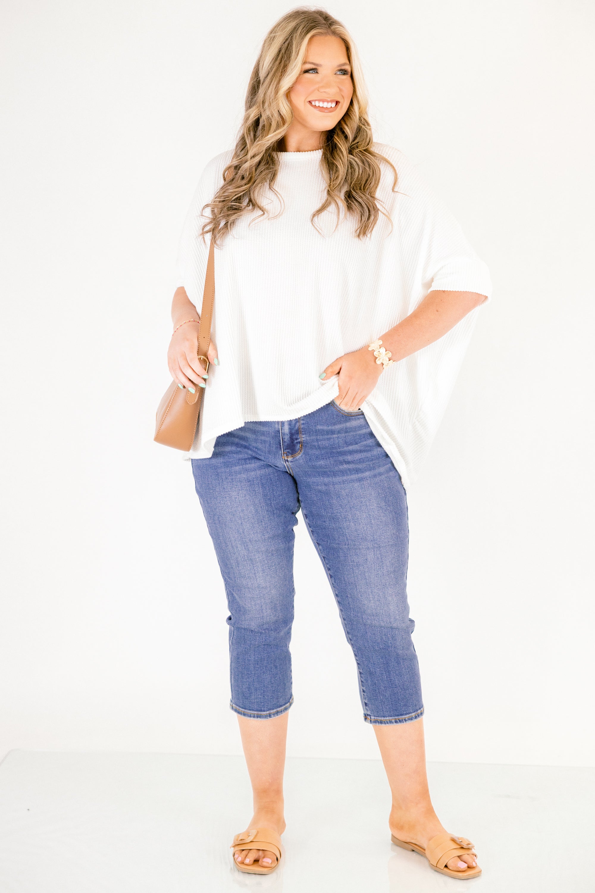 Judy Blue: Learn To Love Capris, Classic Wash