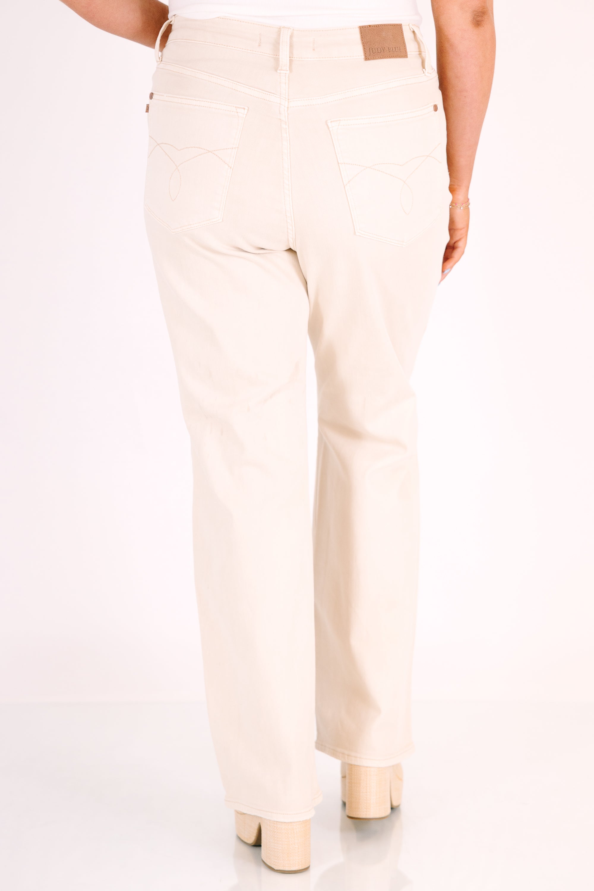 Judy Blue: Never Stressed Jeans, Bone