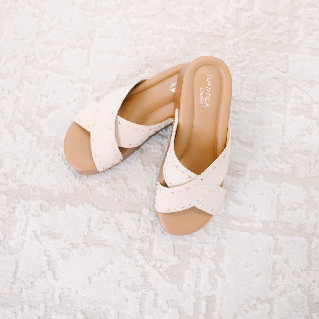 Keep Drifting Wedges, Beige