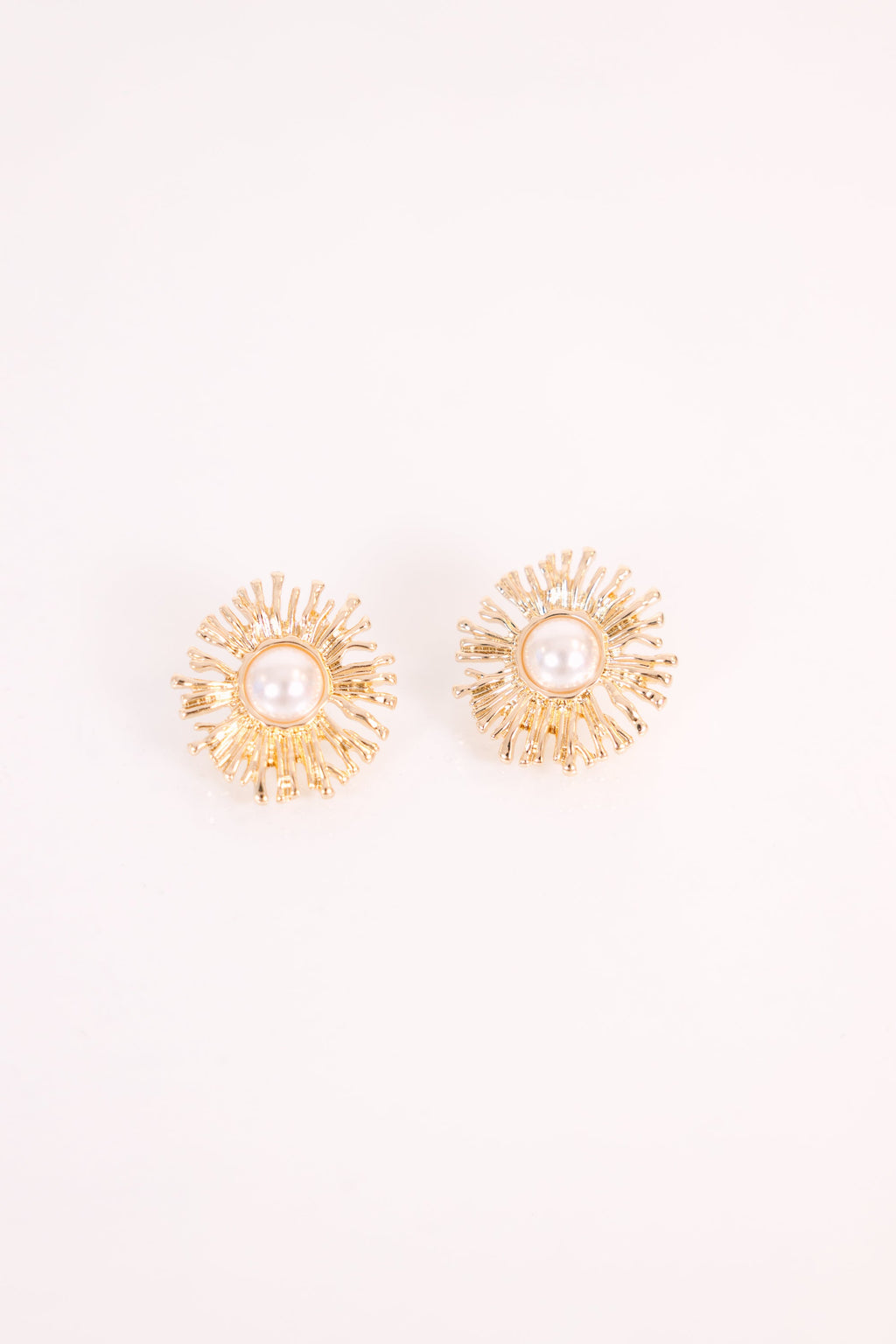 Kept In The Garden Earrings, Gold