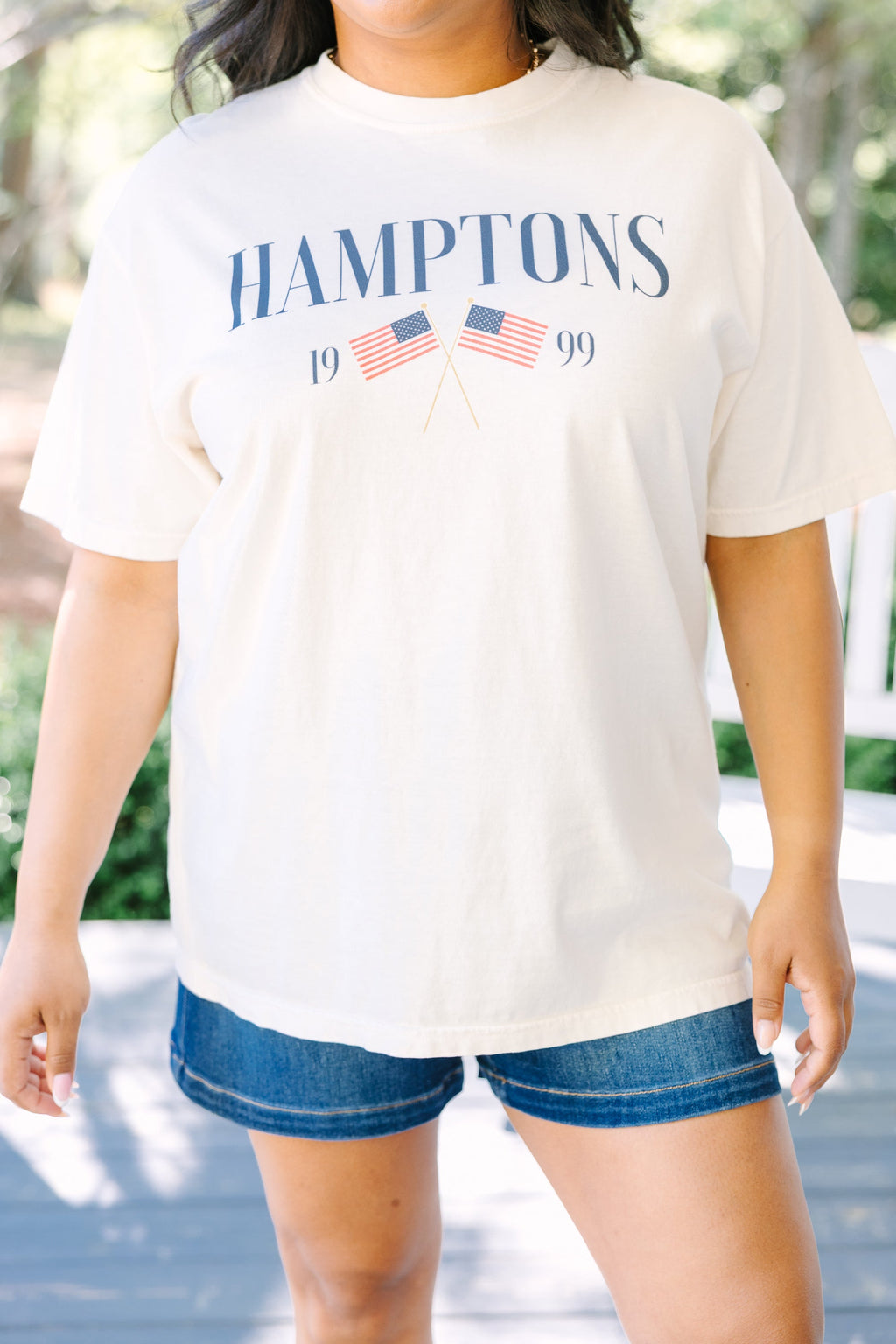 Meet Me in the Hamptons Comfort Colors Tee, Ivory