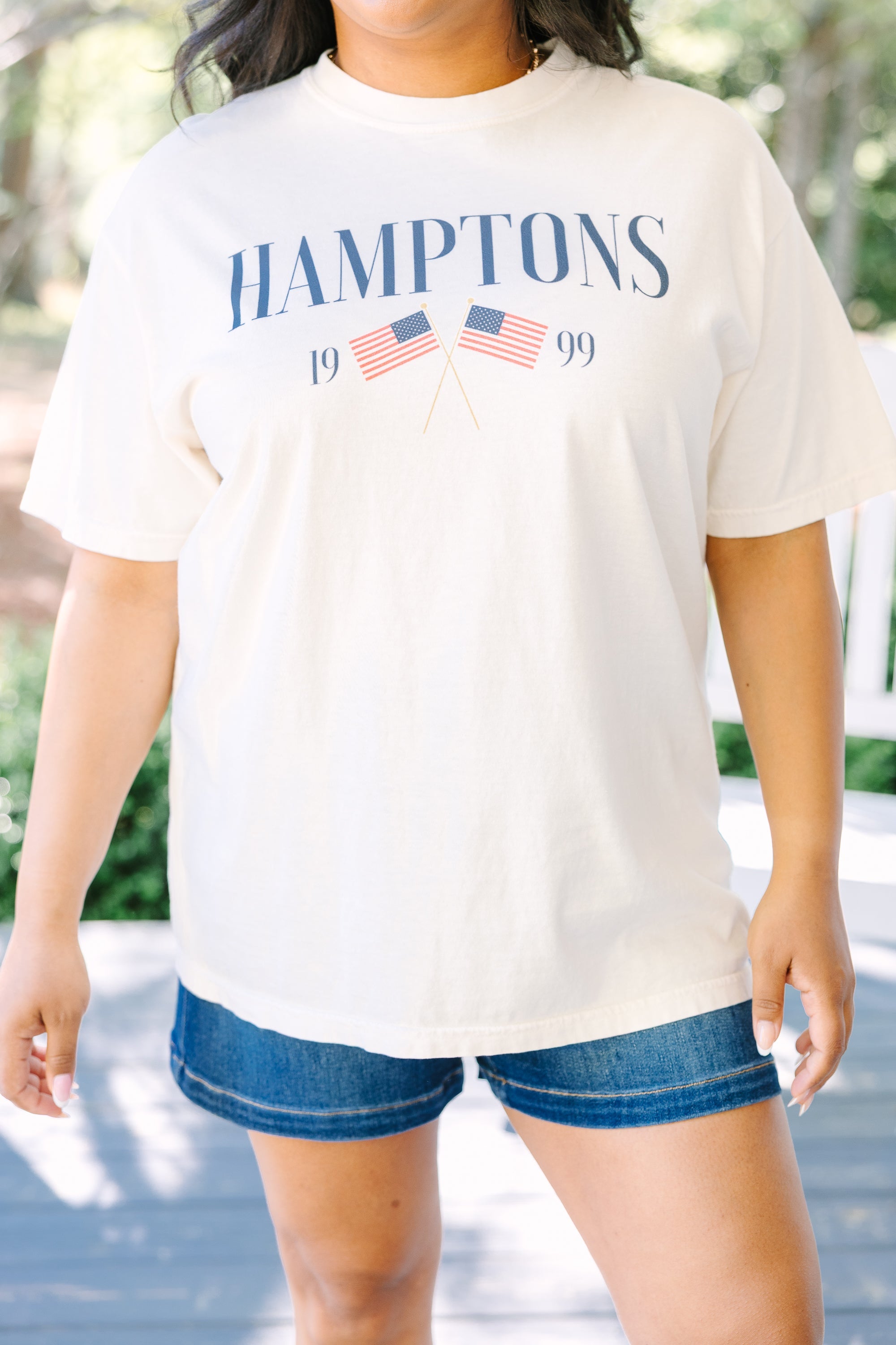 Meet Me in the Hamptons Comfort Colors Tee, Ivory