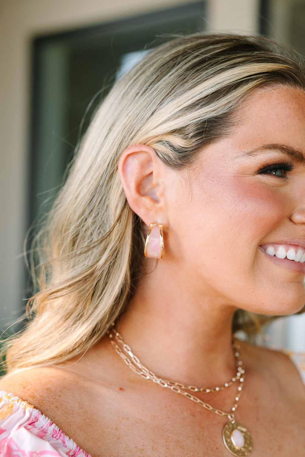 Nothing But Glam Earrings, Pink