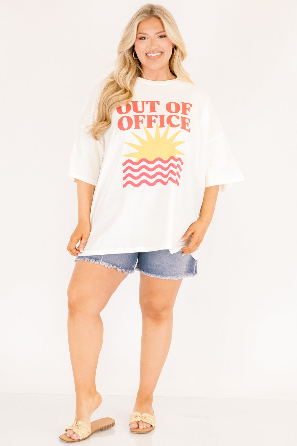 On Vacay Boyfriend Tee, Ivory