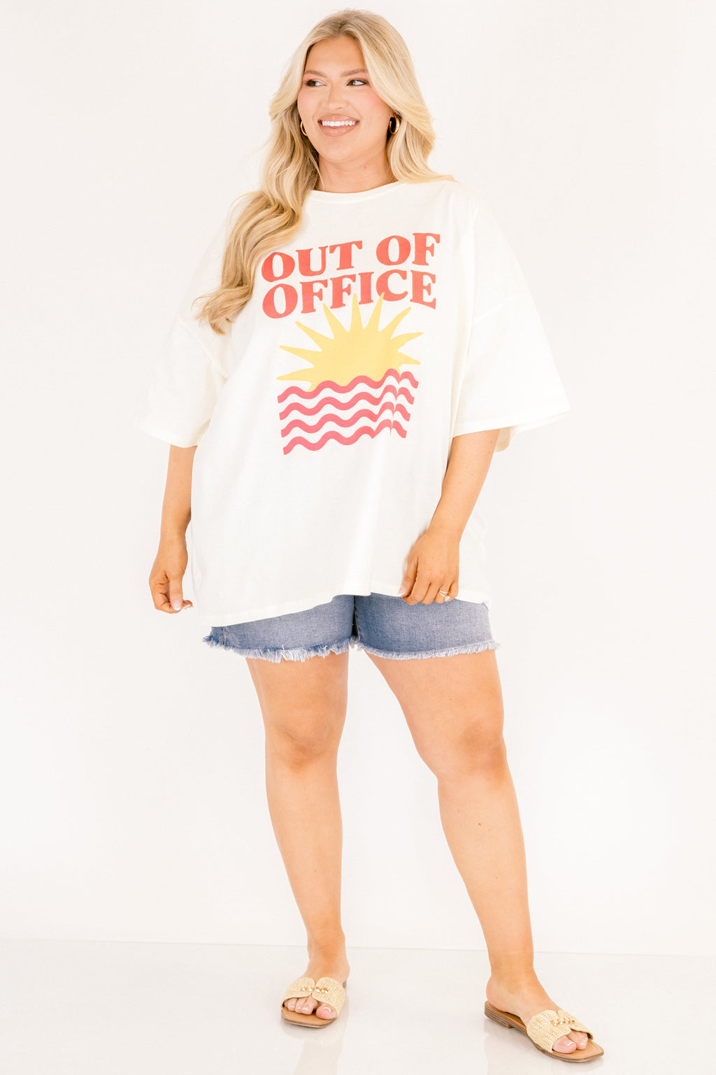 On Vacay Boyfriend Tee, Ivory