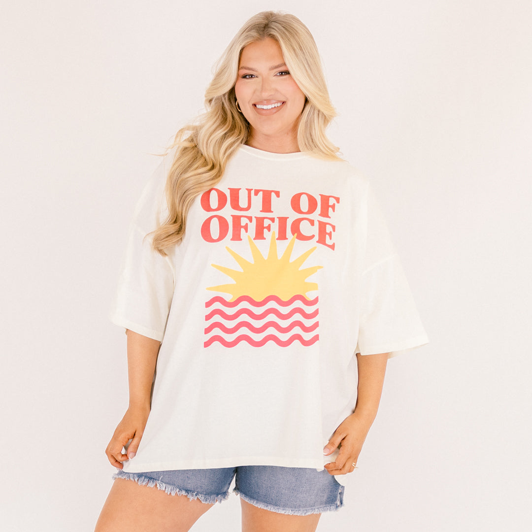 On Vacay Boyfriend Tee, Ivory