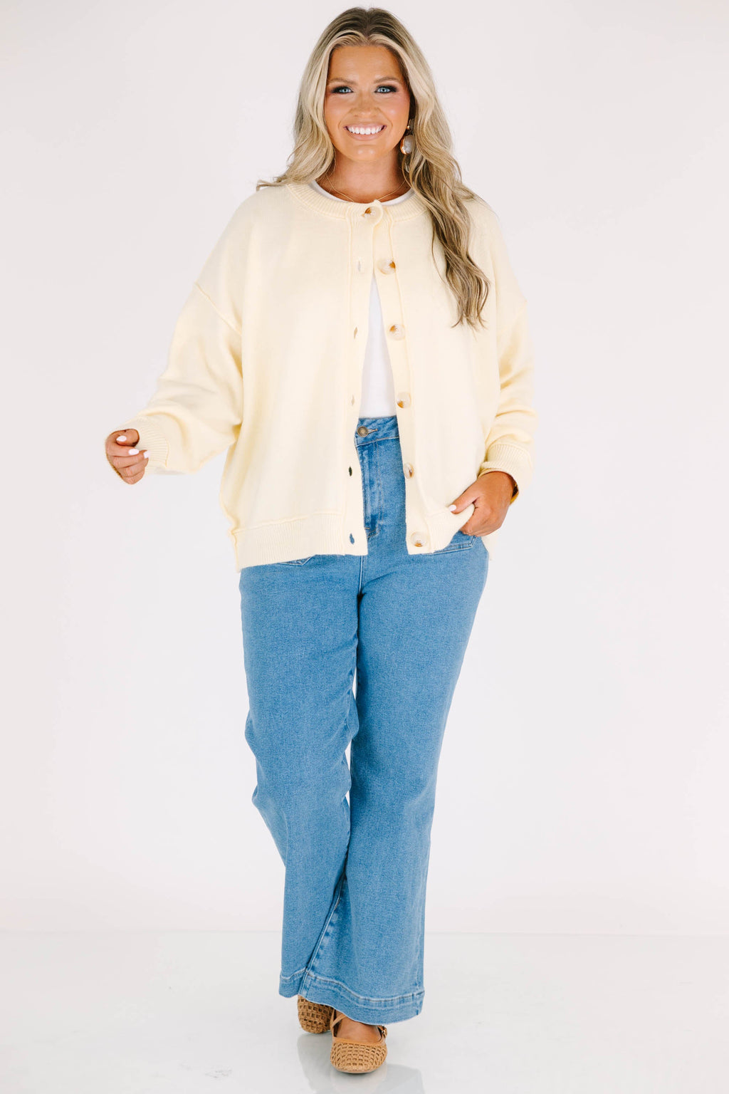 Pockets Full of Sunshine Jeans, Classic Wash