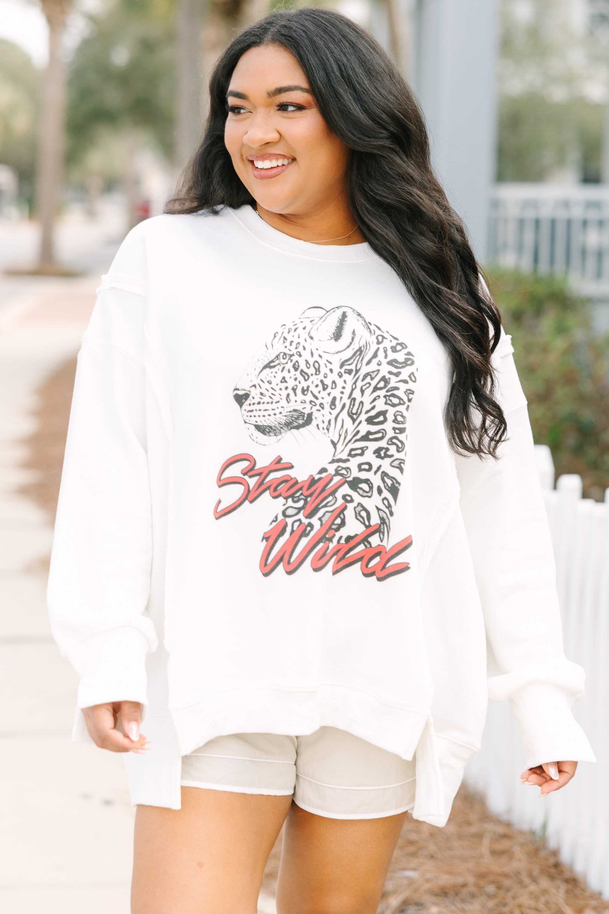 Retro and Wild Comfy Crew, Ivory