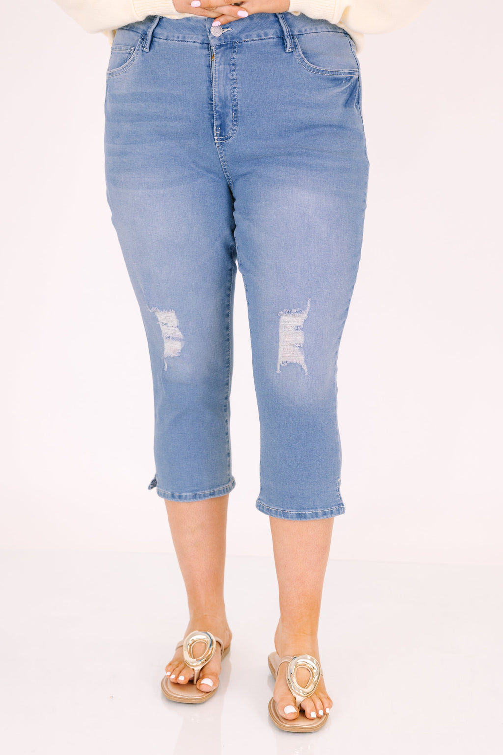 Song Of The Bluebird Capris, Light Wash