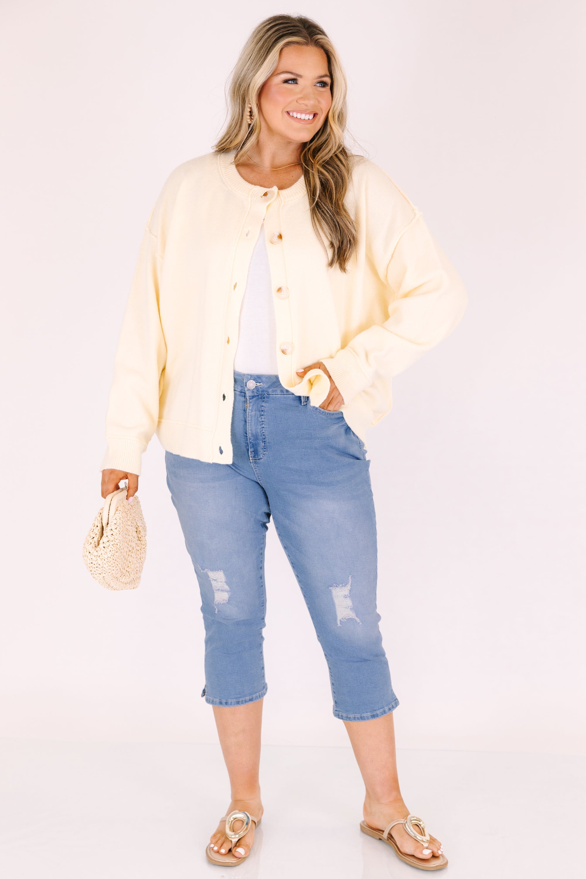 Song Of The Bluebird Capris, Light Wash