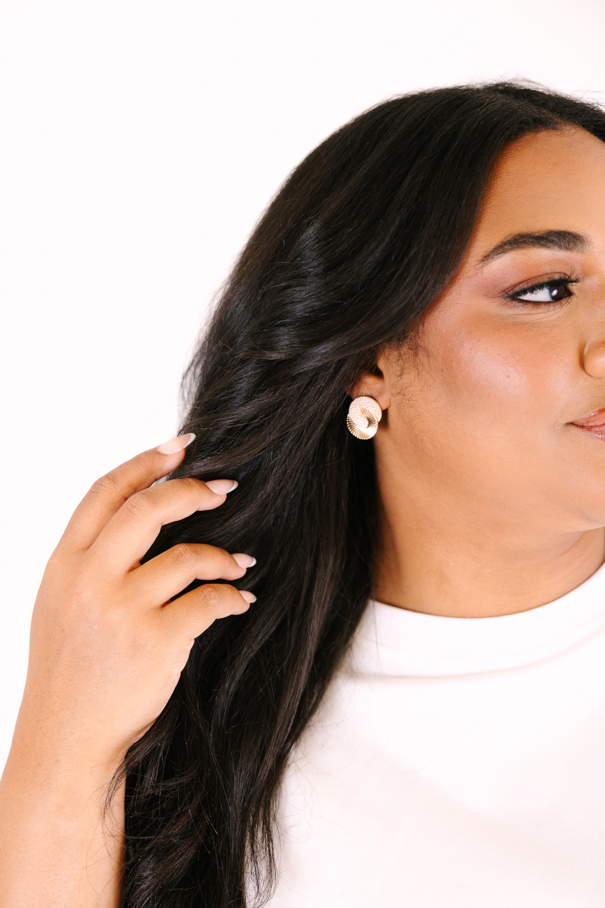 Spending The Moments Earrings, Gold