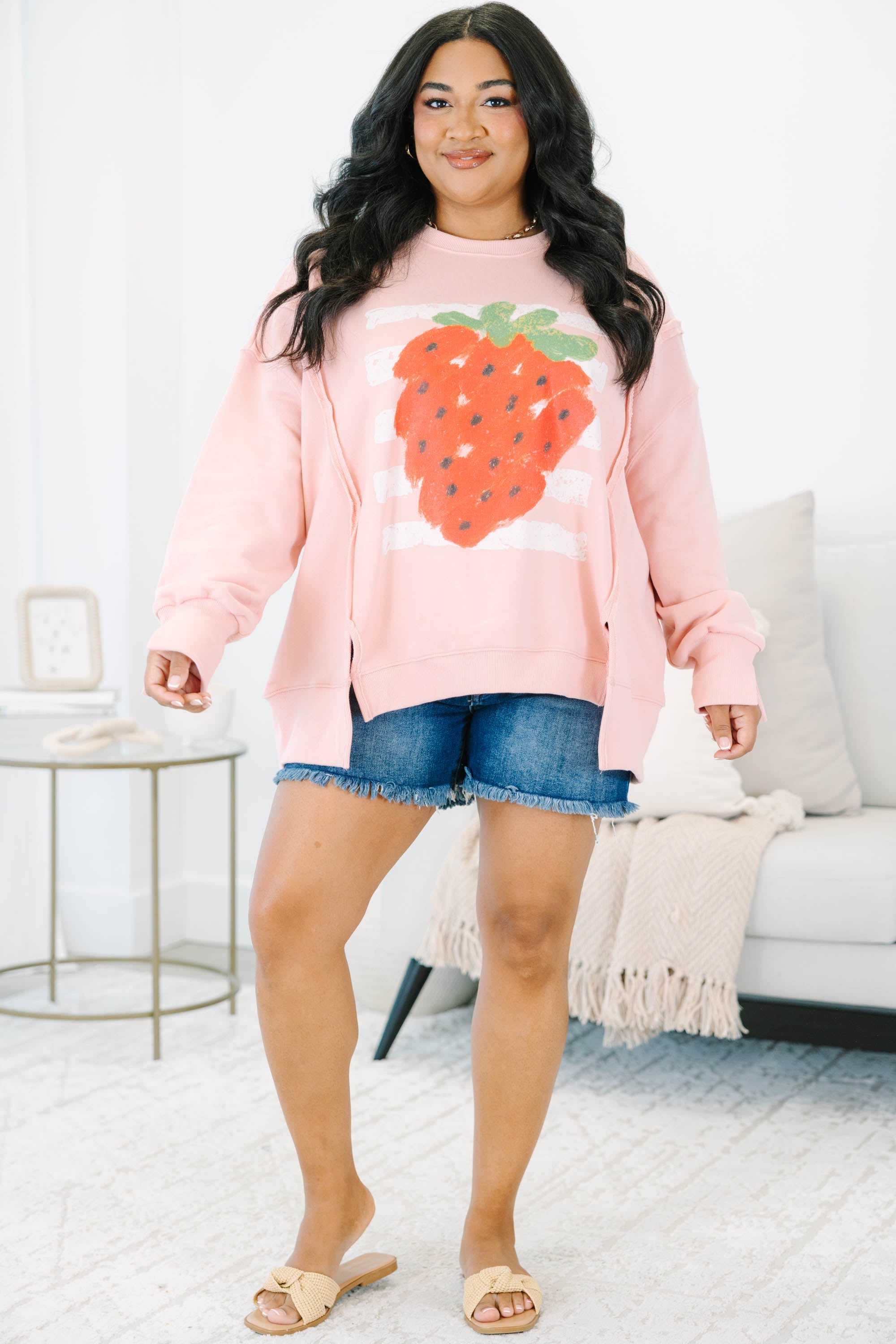 Strawberry Fields Comfy Crew, Dusty Pink