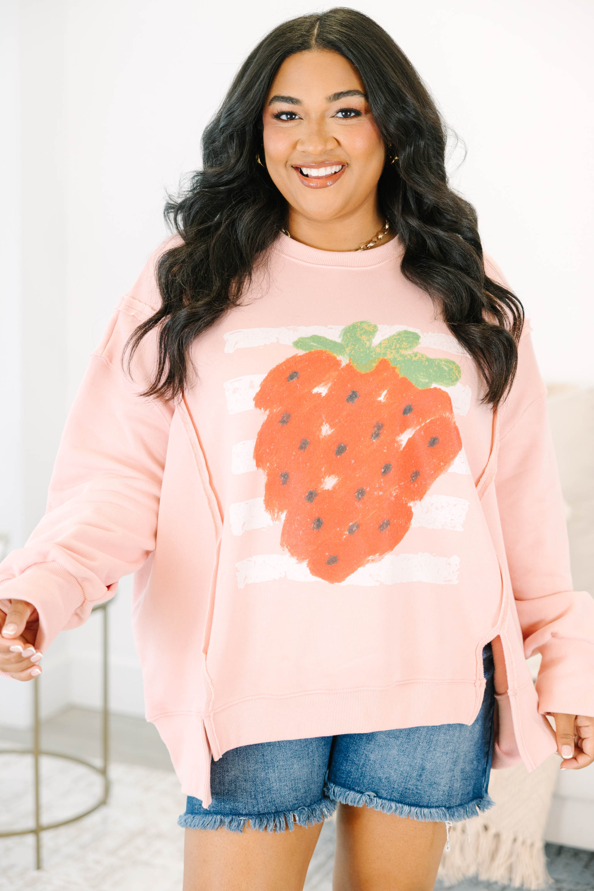 Strawberry Fields Comfy Crew, Dusty Pink