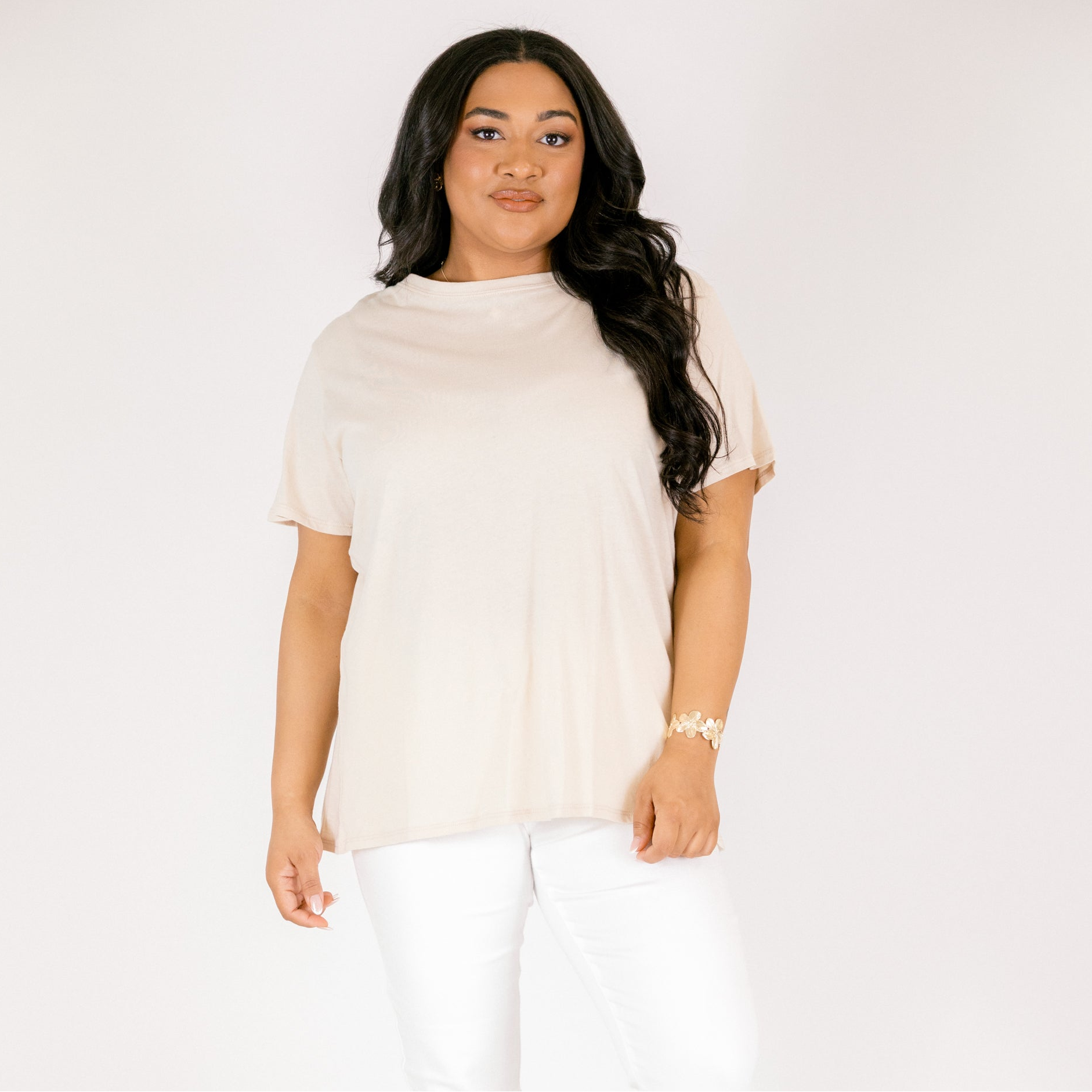 String of Luck Tee, Sand Beige