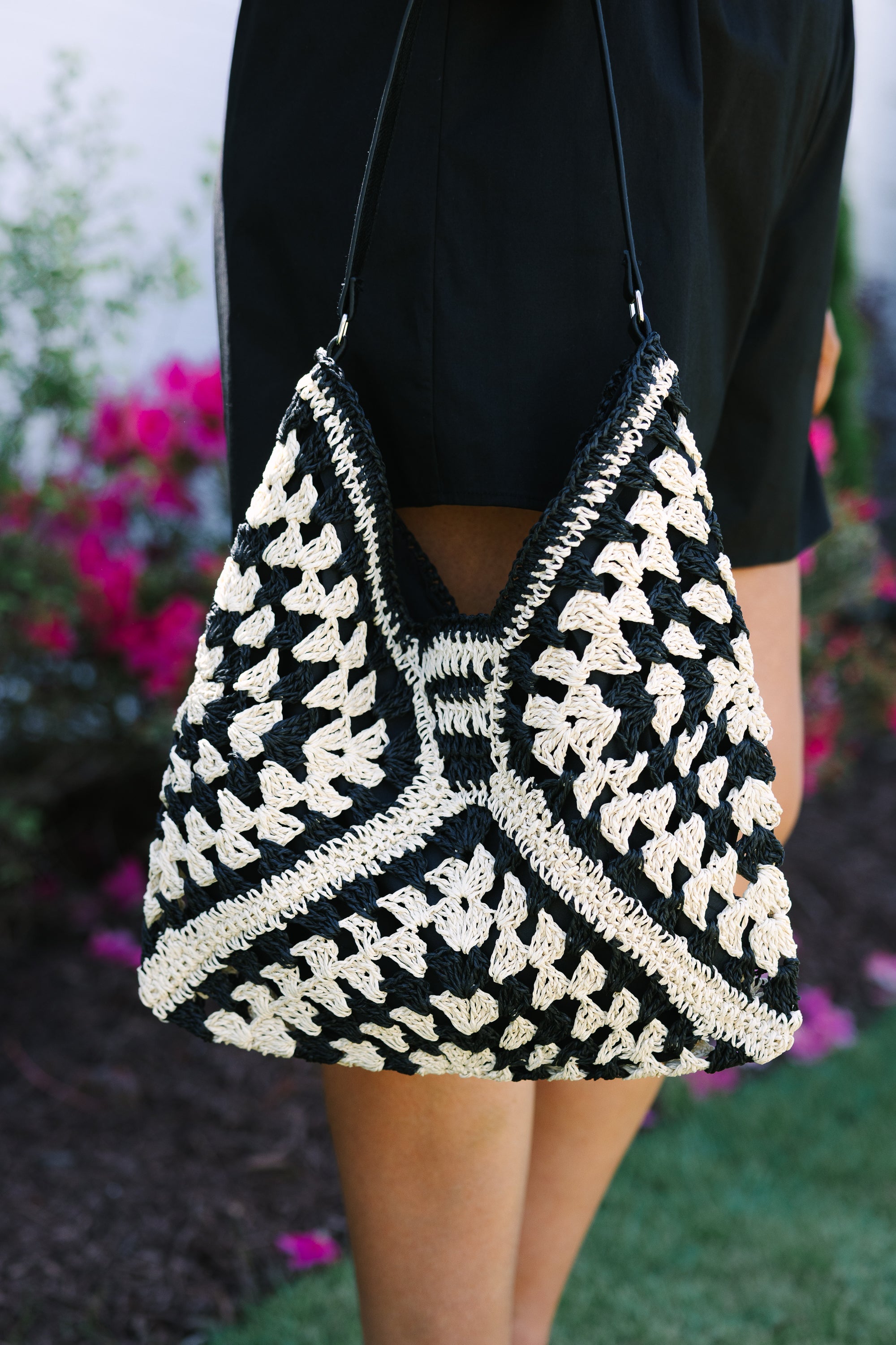 Sunset Straw Bag, Black-Cream
