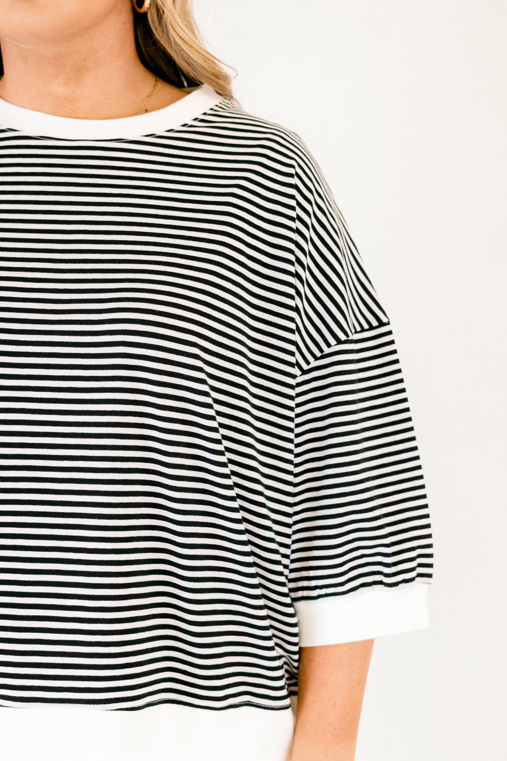 The Classic Coastline Top, Black