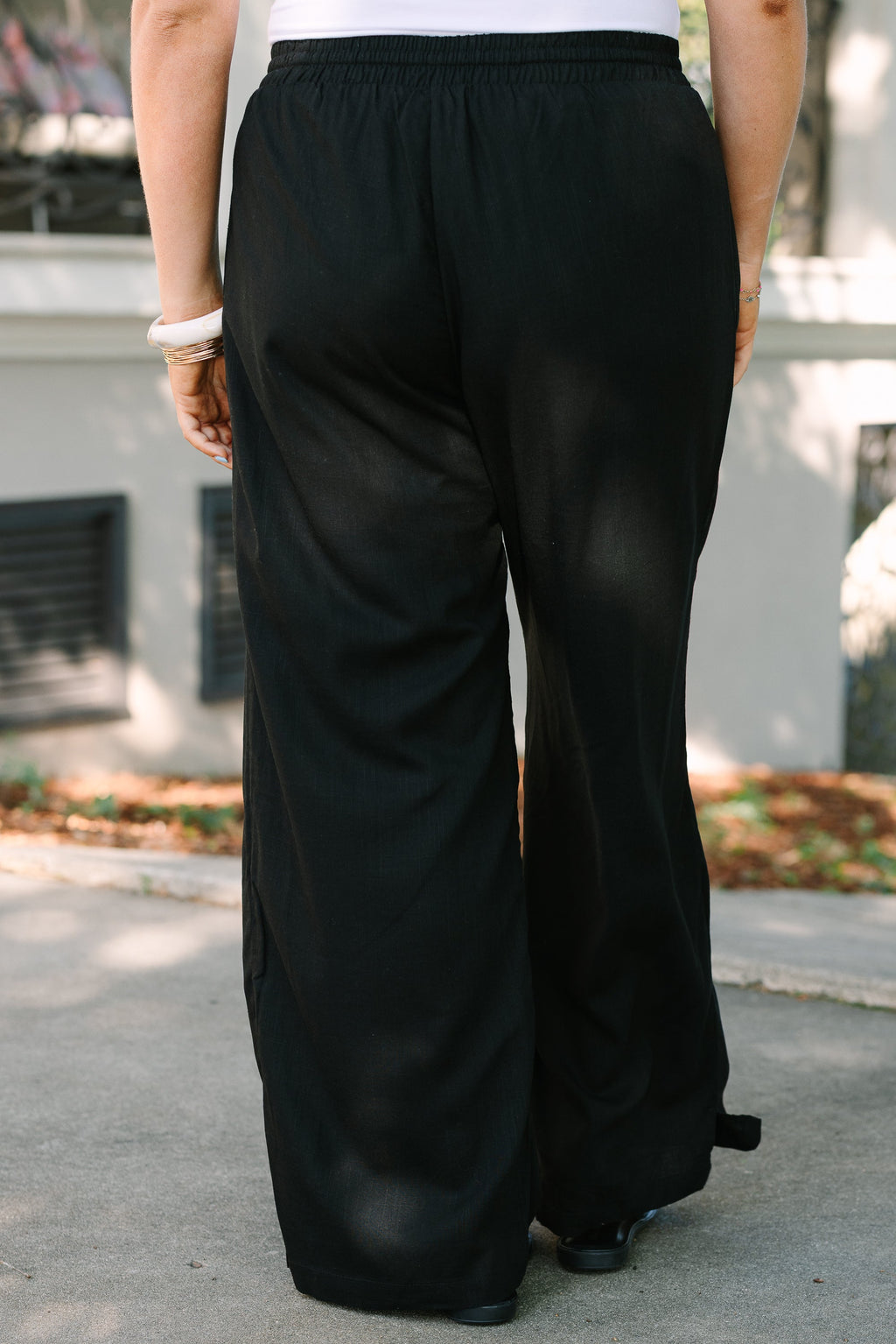 Unwritten Pants, Black