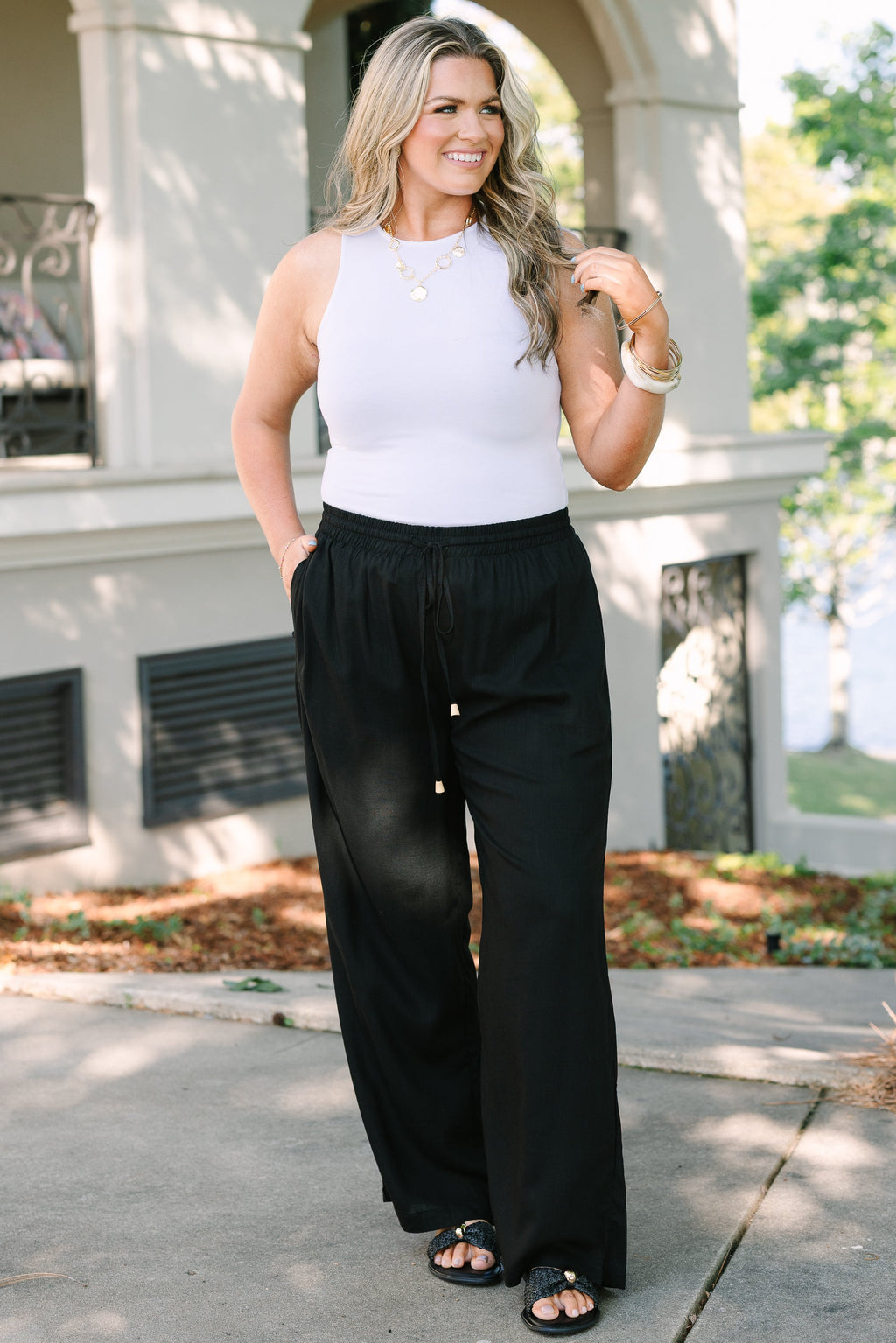 Unwritten Pants, Black